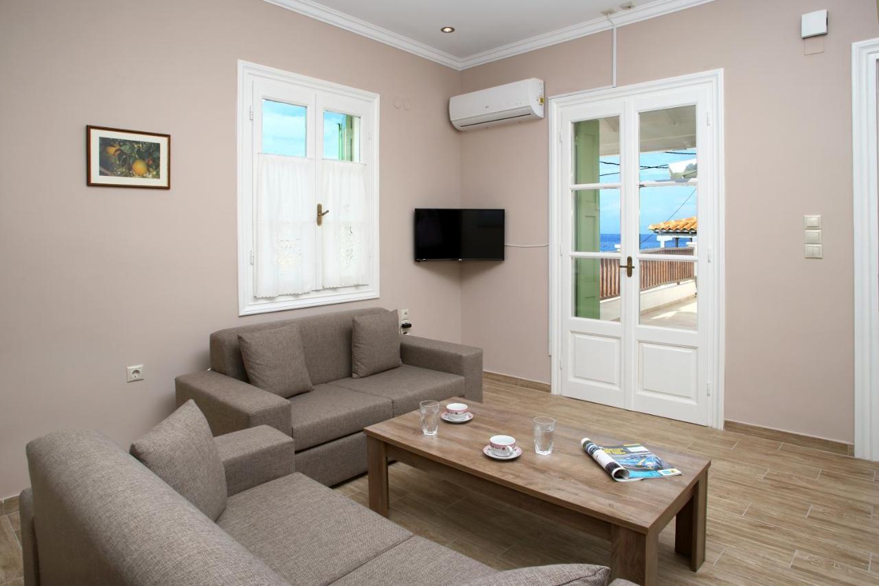 Lagadi Luxury Sea Side Apartment อาโยส นิกีตัส ภายนอก รูปภาพ